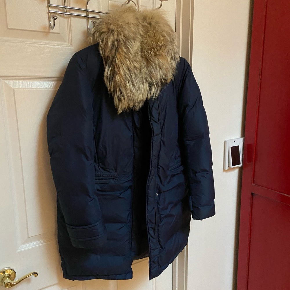 THEORY PUFFER COAT IN BLUE